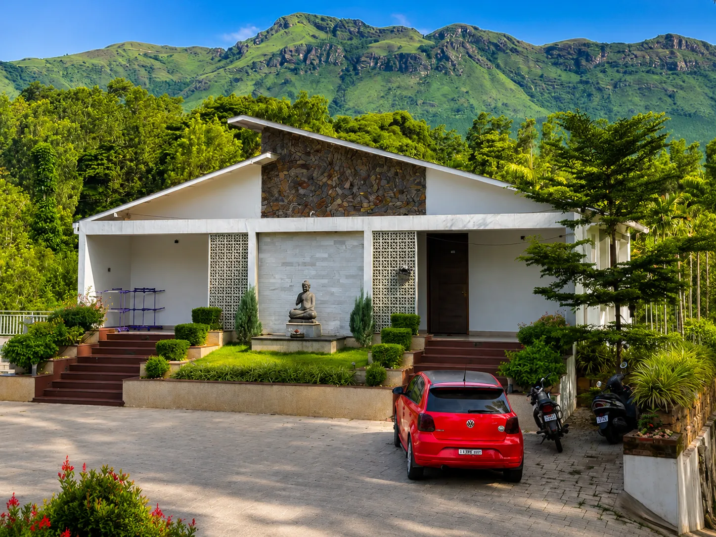 Mullayanagiri Trek