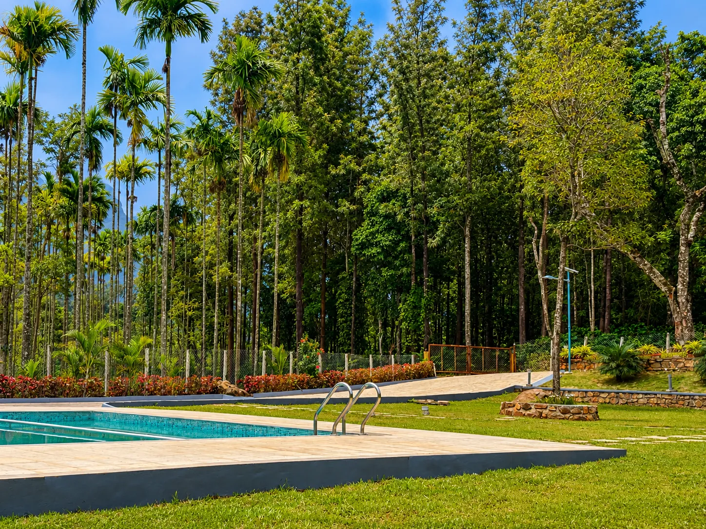 Pool 1