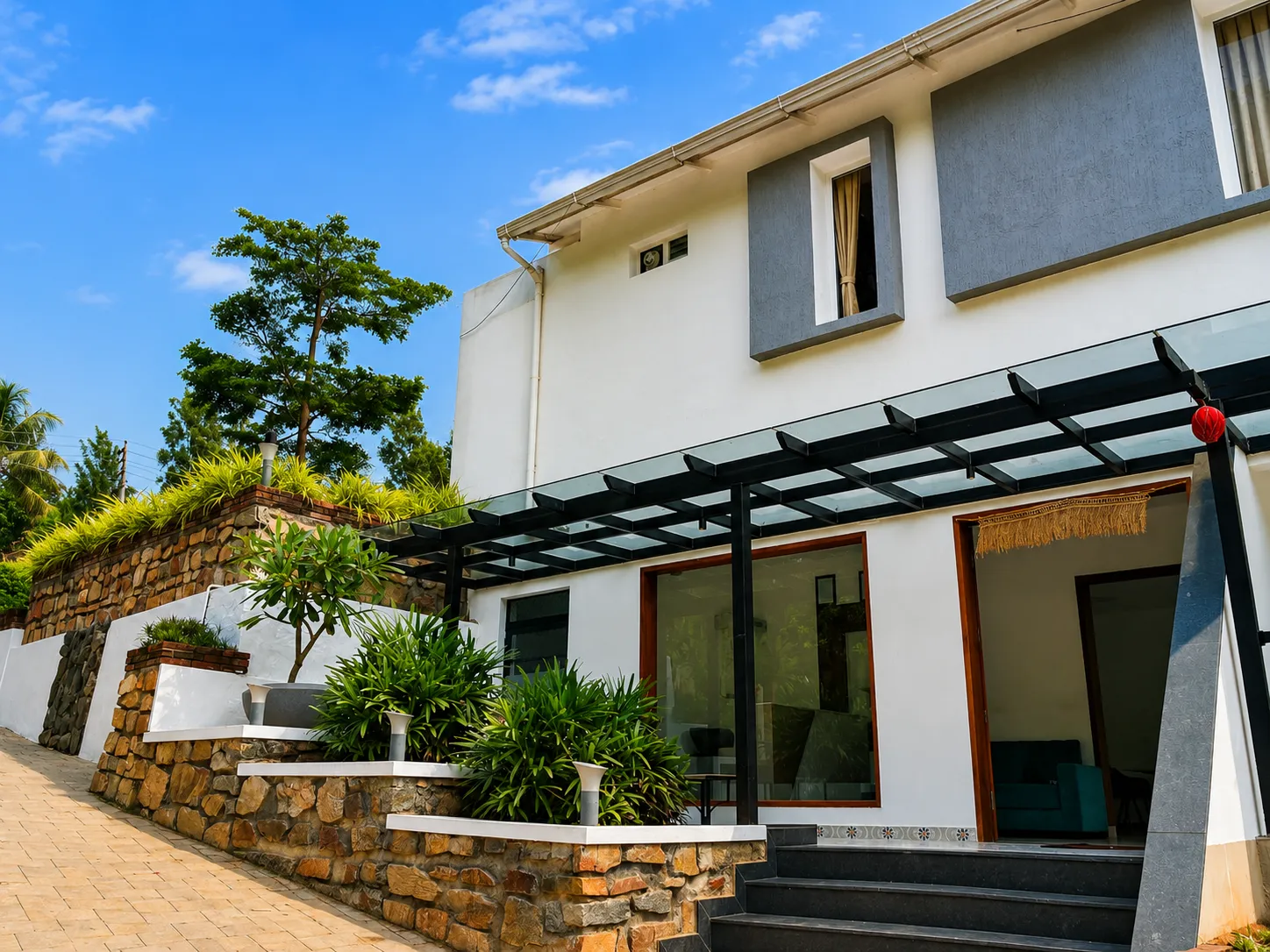 Exterior 11