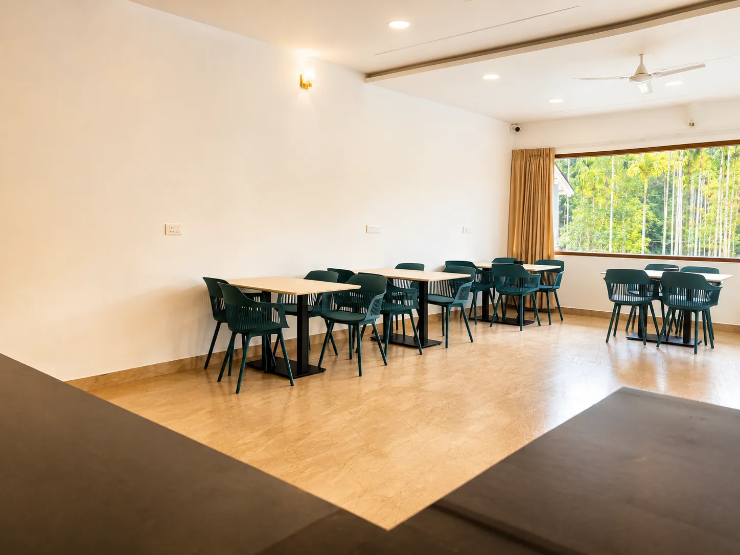 Restaurant 3